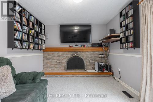 129 Bell Drive, Whitby (Lynde Creek), ON - Indoor With Fireplace