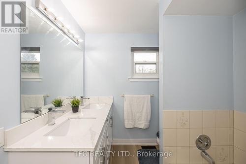 129 Bell Drive, Whitby (Lynde Creek), ON - Indoor Photo Showing Bathroom