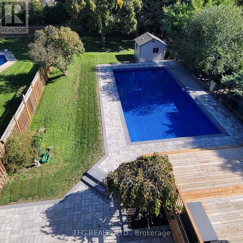 129 Bell Drive, Whitby (Lynde Creek), ON - Outdoor With In Ground Pool