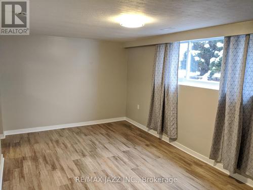 110 Cabot Street, Oshawa (Vanier), ON - Indoor Photo Showing Other Room