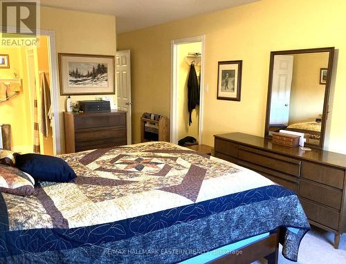 2287 Marsdale Drive, Peterborough (Ashburnham), ON - Indoor Photo Showing Bedroom