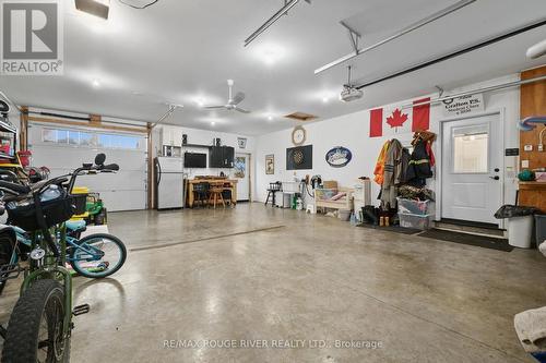 11557 County 2 Road, Alnwick/Haldimand (Grafton), ON - Indoor Photo Showing Garage