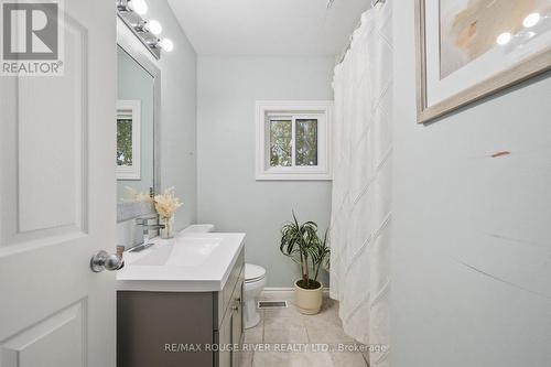 11557 County 2 Road, Alnwick/Haldimand (Grafton), ON - Indoor Photo Showing Bathroom