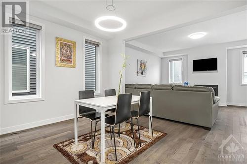 309 Crossway Terrace, Ottawa, ON - Indoor Photo Showing Dining Room