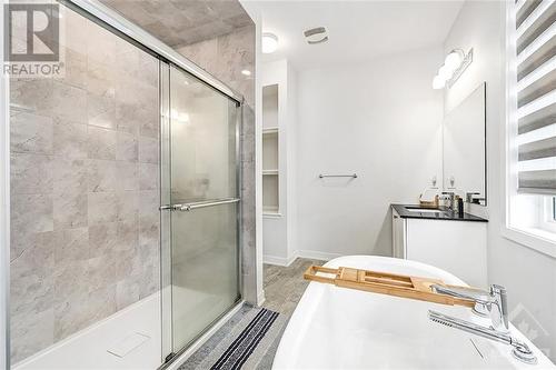 309 Crossway Terrace, Ottawa, ON - Indoor Photo Showing Bathroom