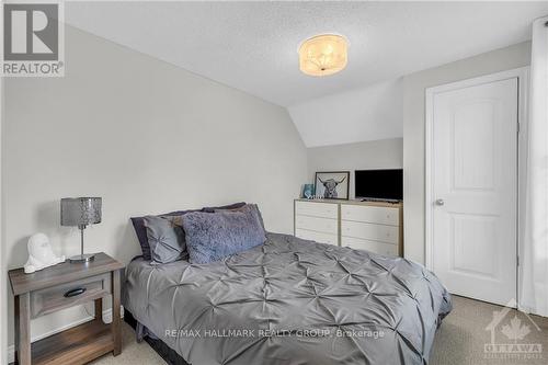 69 Beecher Street, Brockville (810 - Brockville), ON - Indoor Photo Showing Bedroom