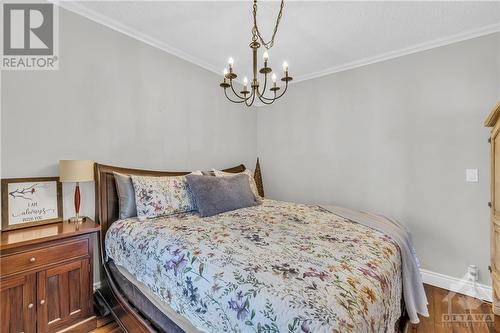 69 Beecher Street, Brockville, ON - Indoor Photo Showing Bedroom