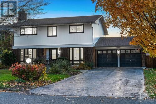 5 Rutherford Crescent, Kanata, ON - Outdoor