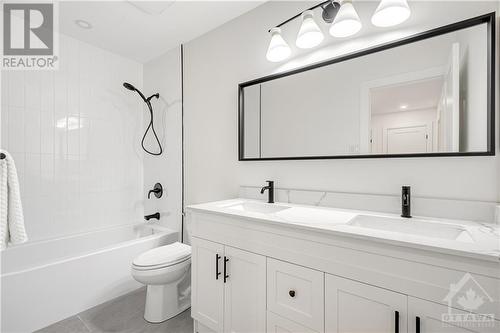 5 Rutherford Crescent, Kanata, ON - Indoor Photo Showing Bathroom