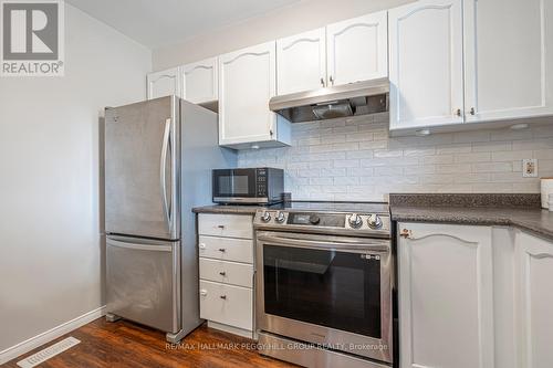 163 Southwinds Crescent, Midland, ON - Indoor Photo Showing Kitchen