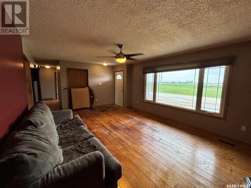 342 Howard Street, Drake, SK - Indoor