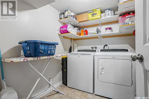 105 910 9Th Street E, Saskatoon, SK - Indoor Photo Showing Laundry Room