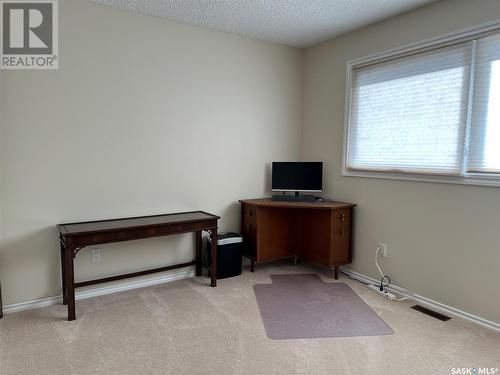 1326 Glendale Street, Moose Jaw, SK - Indoor