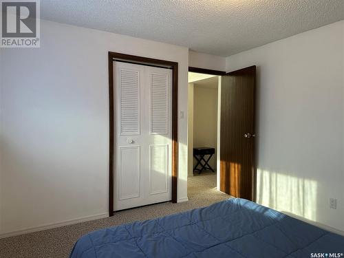 1326 Glendale Street, Moose Jaw, SK - Indoor Photo Showing Bedroom