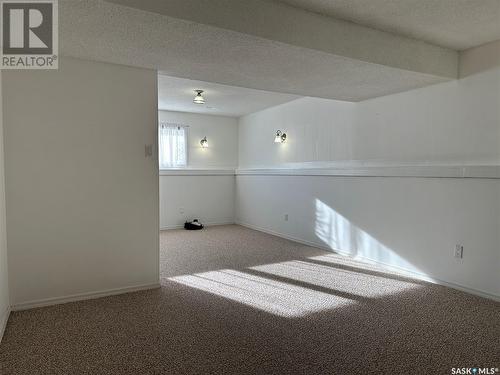 1326 Glendale Street, Moose Jaw, SK - Indoor Photo Showing Other Room