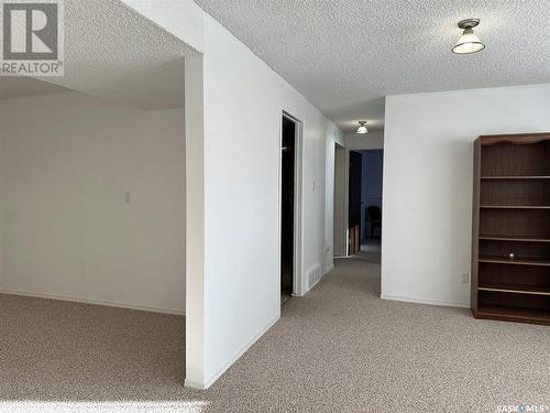 1326 Glendale Street, Moose Jaw, SK - Indoor Photo Showing Other Room