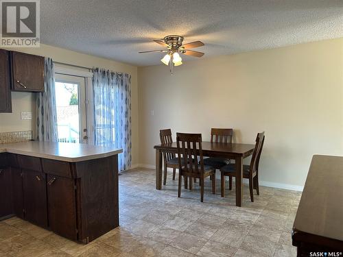 1326 Glendale Street, Moose Jaw, SK - Indoor Photo Showing Dining Room