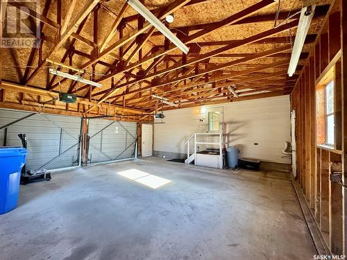 125 Riedel Avenue W, Langenburg, SK - Indoor Photo Showing Garage