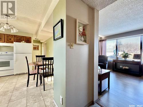 125 Riedel Avenue W, Langenburg, SK - Indoor Photo Showing Kitchen