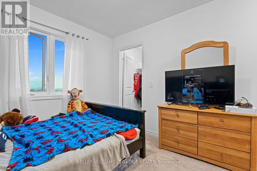 22 Mackenzie Street, Southgate, ON - Indoor Photo Showing Bedroom