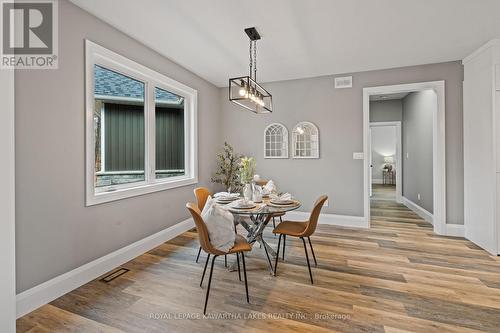 380 Highway 36, Kawartha Lakes (Bobcaygeon), ON - Indoor Photo Showing Dining Room