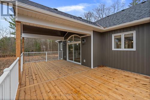 380 Highway 36, Kawartha Lakes (Bobcaygeon), ON - Outdoor With Exterior