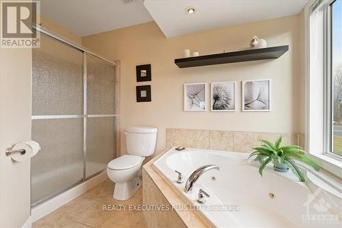 194 Levis Street, Clarence-Rockland, ON - Indoor Photo Showing Bathroom