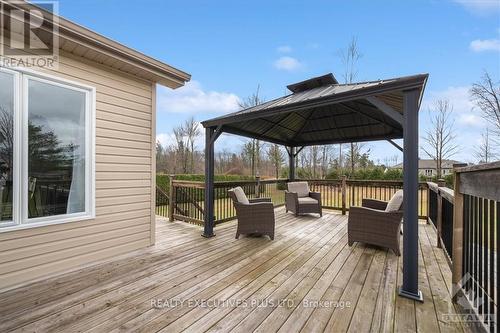 194 Levis Street, Clarence-Rockland, ON - Outdoor With Deck Patio Veranda With Exterior