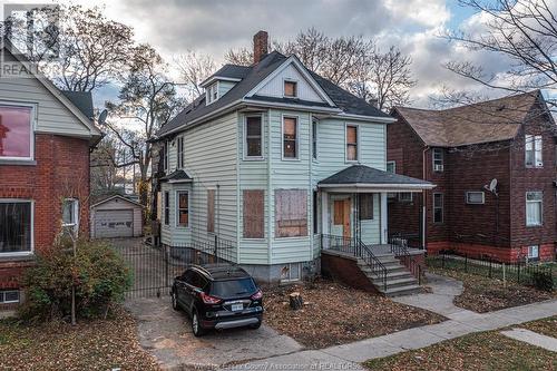 663 Marentette Avenue, Windsor, ON - Outdoor With Facade