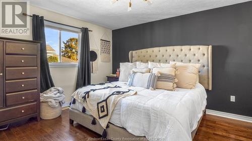 74 Walker Drive, Kingsville, ON - Indoor Photo Showing Bedroom