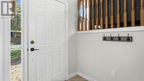 74 Walker Drive, Kingsville, ON - Indoor Photo Showing Other Room