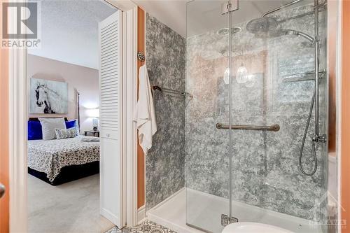 2 Kittansett Court, Ottawa, ON - Indoor Photo Showing Bathroom