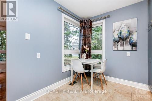 2 Kittansett Court, Ottawa, ON - Indoor