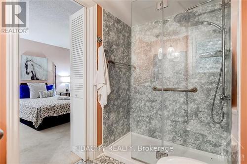 2 Kittansett Court, Ottawa, ON - Indoor Photo Showing Bathroom