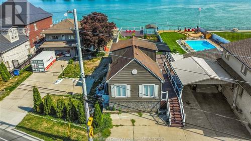 8830 Riverside Drive, Windsor, ON - Outdoor