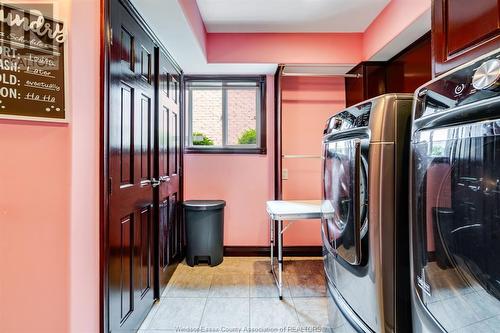 169 Branton Crescent, Tecumseh, ON - Indoor Photo Showing Laundry Room