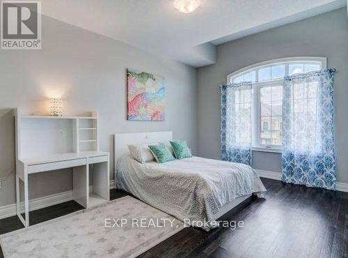 50 Sharonview Crescent, East Gwillimbury, ON - Indoor Photo Showing Bedroom