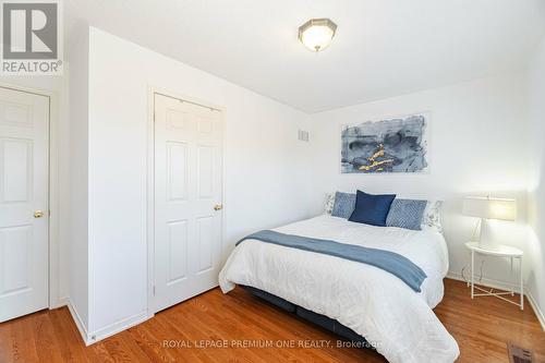 9 Rosario Drive, Vaughan, ON - Indoor Photo Showing Bedroom