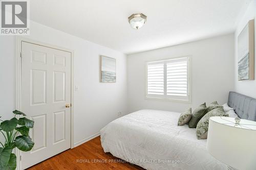 9 Rosario Drive, Vaughan, ON - Indoor Photo Showing Bedroom