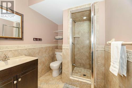 9 Rosario Drive, Vaughan, ON - Indoor Photo Showing Bathroom