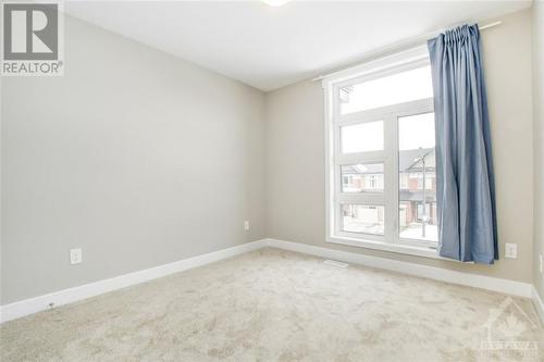 725 Twist Way, Ottawa, ON - Indoor Photo Showing Other Room