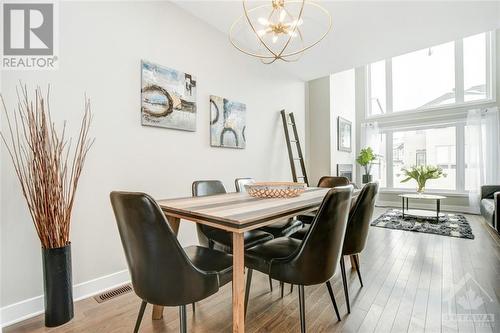 725 Twist Way, Ottawa, ON - Indoor Photo Showing Dining Room