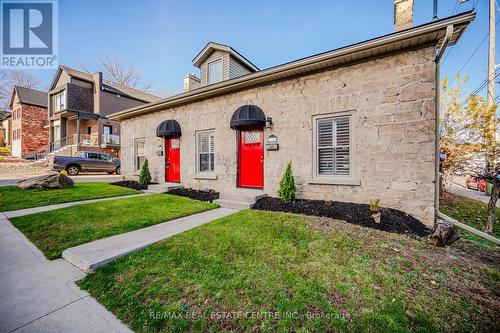 16 - 18 St Andrews Street, Cambridge, ON - Outdoor With Facade