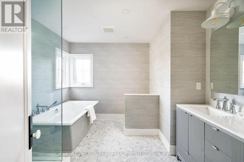 15886 Niagara River Parkway, Niagara-On-The-Lake, ON - Indoor Photo Showing Bathroom