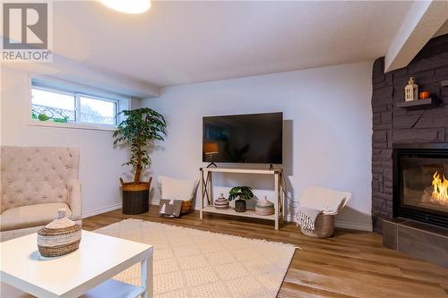 190 Ridgemount Avenue, Greater Sudbury, ON - Indoor Photo Showing Living Room With Fireplace