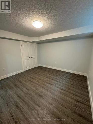 470 Jessica Way Road, London, ON - Indoor Photo Showing Other Room