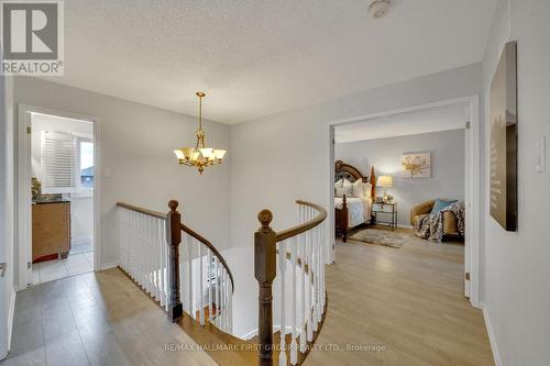 47 Stratton Crescent, Whitby, ON - Indoor Photo Showing Other Room