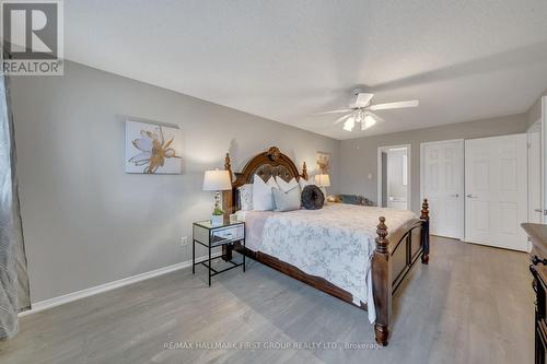 47 Stratton Crescent, Whitby, ON - Indoor Photo Showing Bedroom