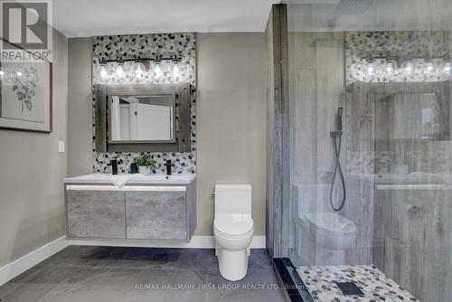 75 Ashbury Boulevard, Ajax, ON - Indoor Photo Showing Bathroom