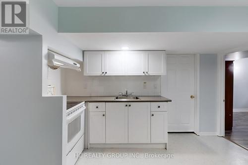 1 - 1000 Bridletowne Circle, Toronto, ON - Indoor Photo Showing Kitchen